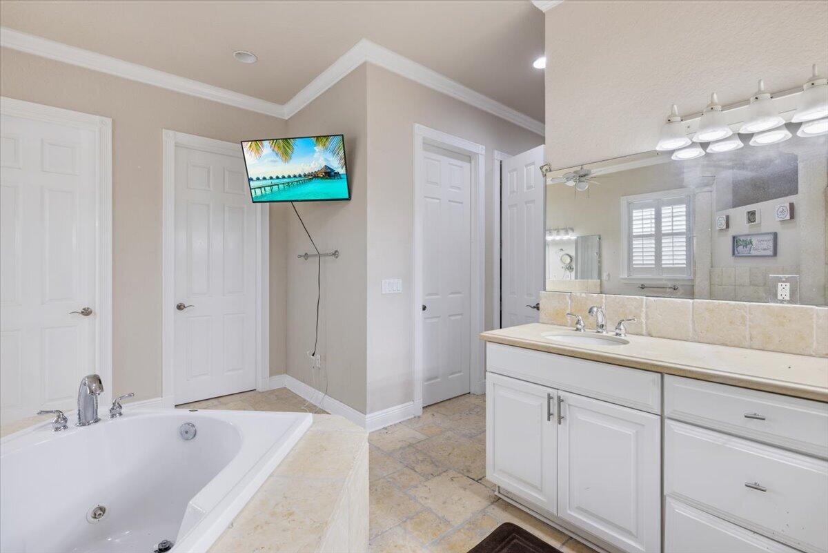 WINDING CREEK - Residential