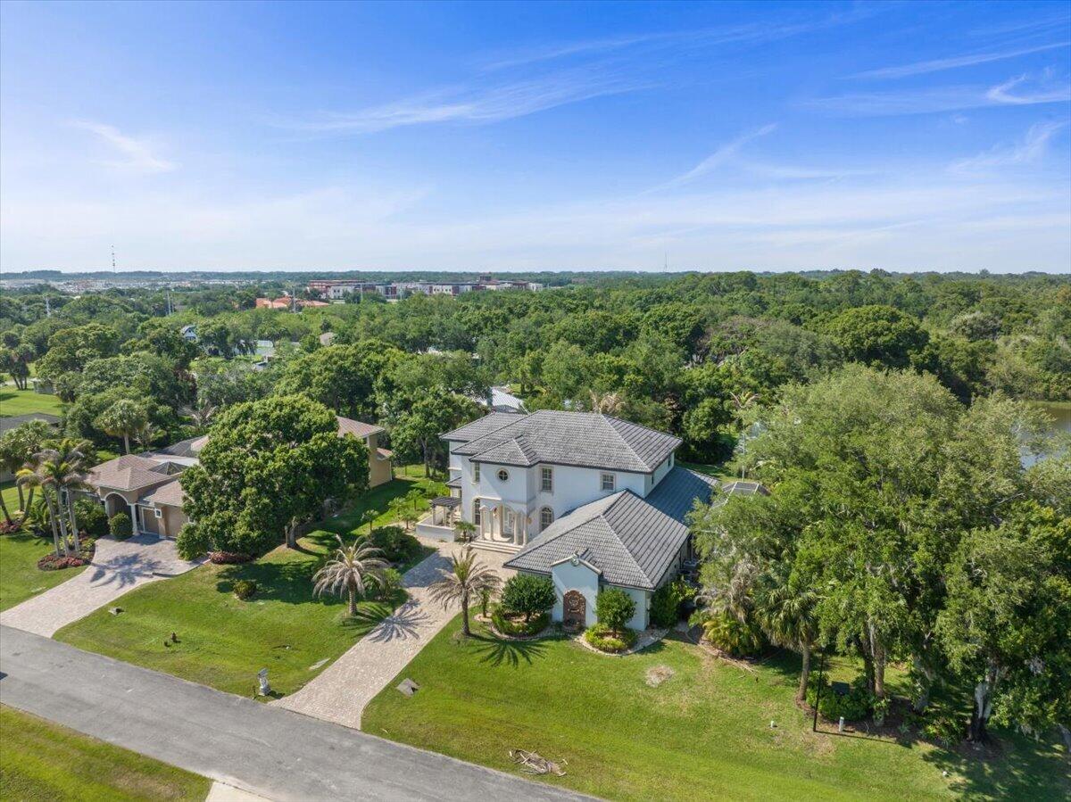 WINDING CREEK - Residential