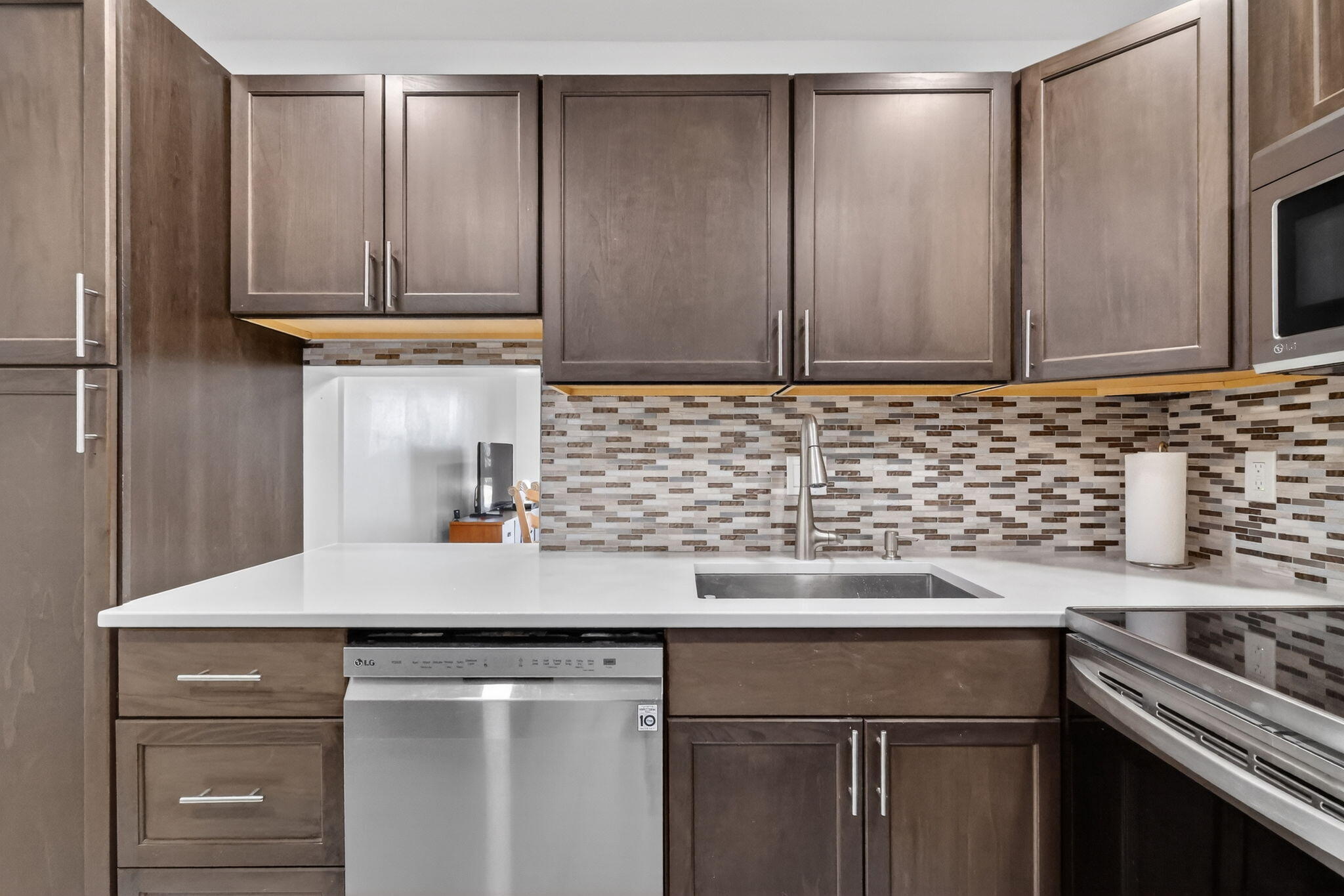 2615 NE 1ST Court 201