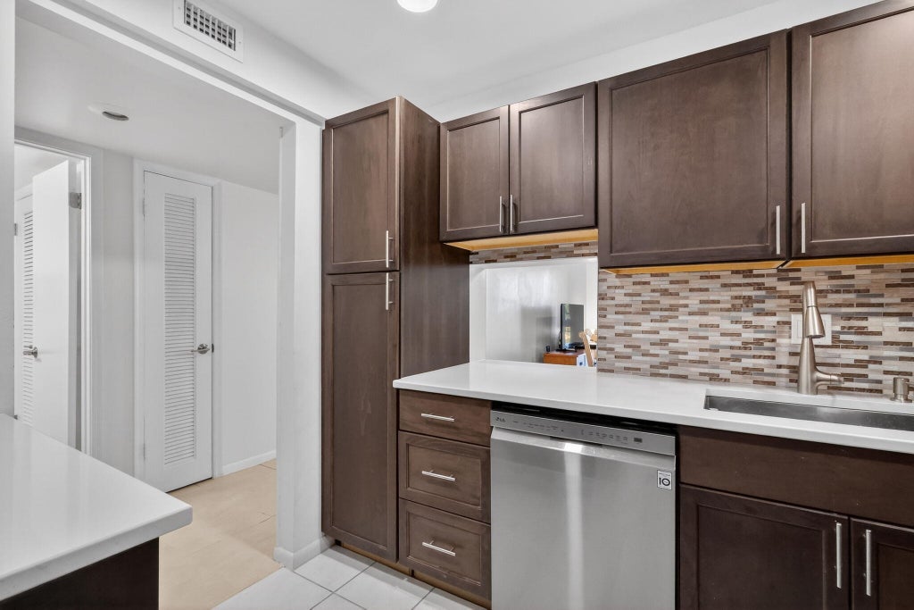Photo of 2615 NE 1ST Court #201, Boynton Beach, FL 33435 (MLS # B26078734)