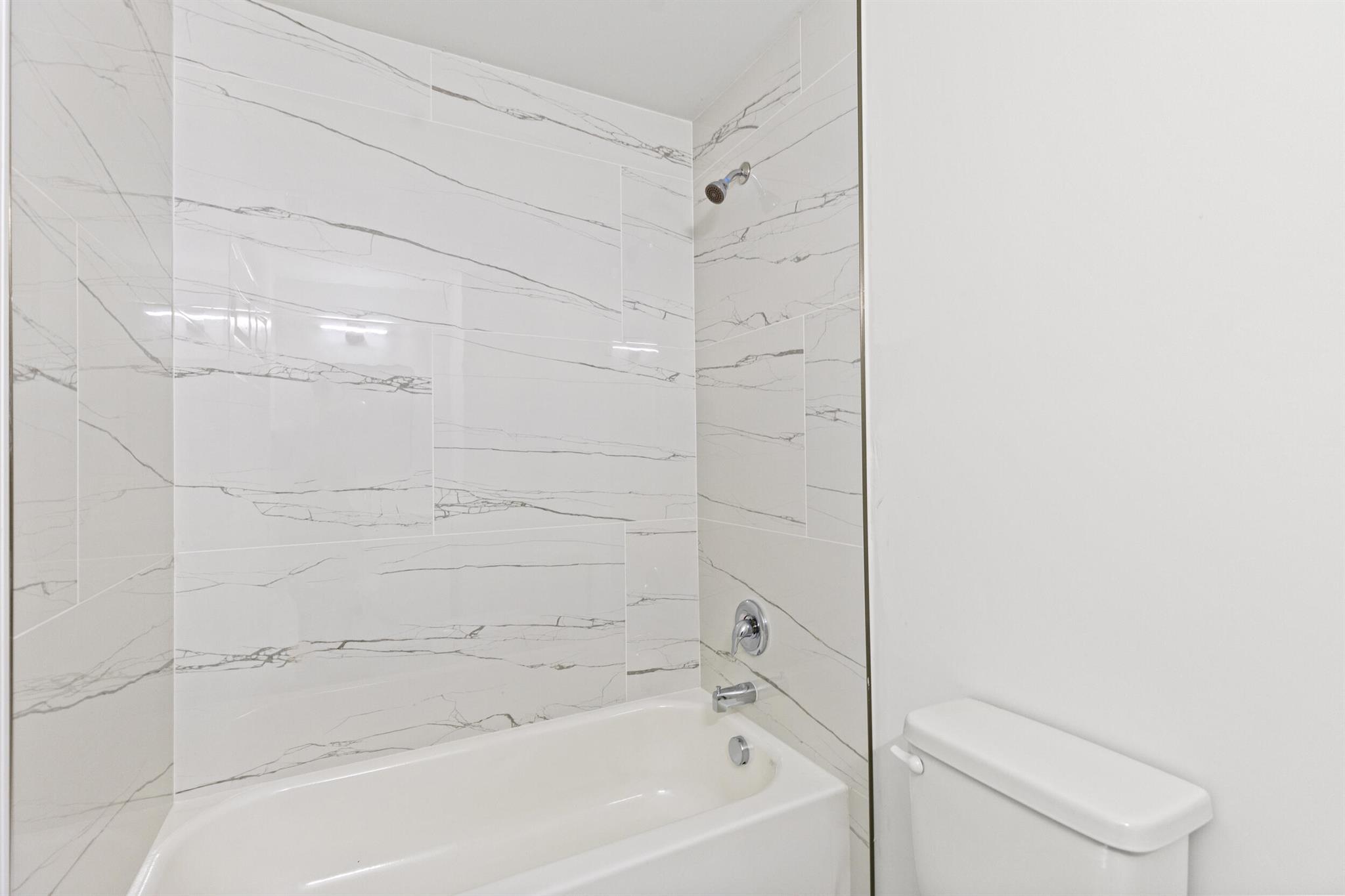 PORT ST LUCIE SECTION 33 - Residential Lease