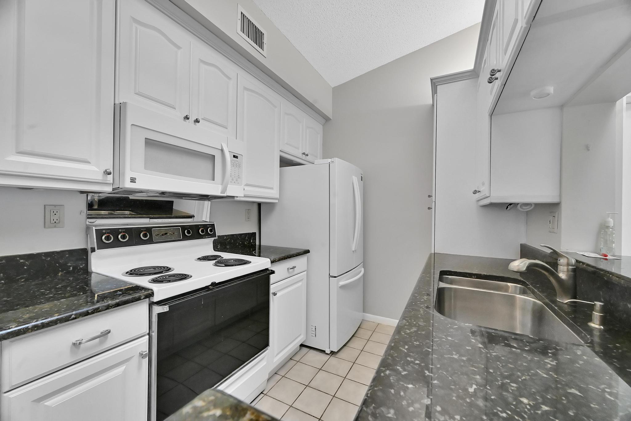 ANCHORAGE ON THE ST LUCIE, A CONDOMINIUM - Residential
