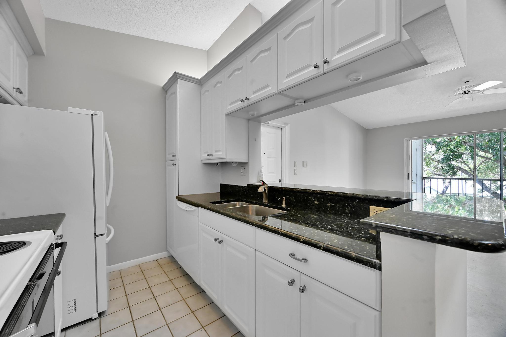 ANCHORAGE ON THE ST LUCIE, A CONDOMINIUM - Residential