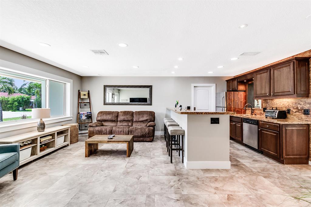 PLEASANT RIDGE - Residential