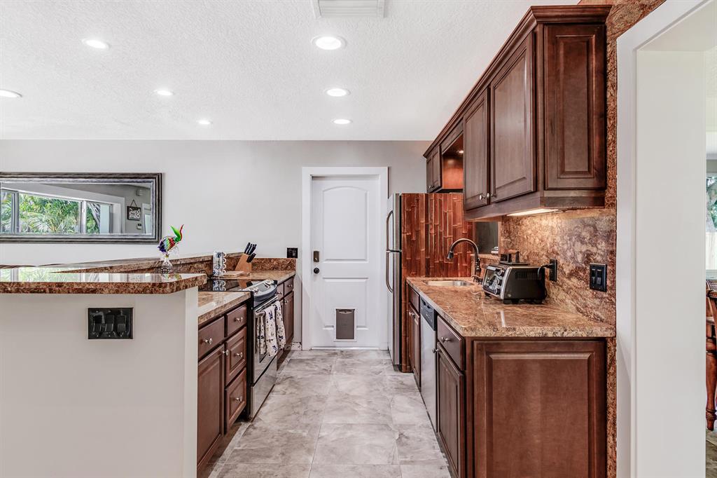 PLEASANT RIDGE - Residential