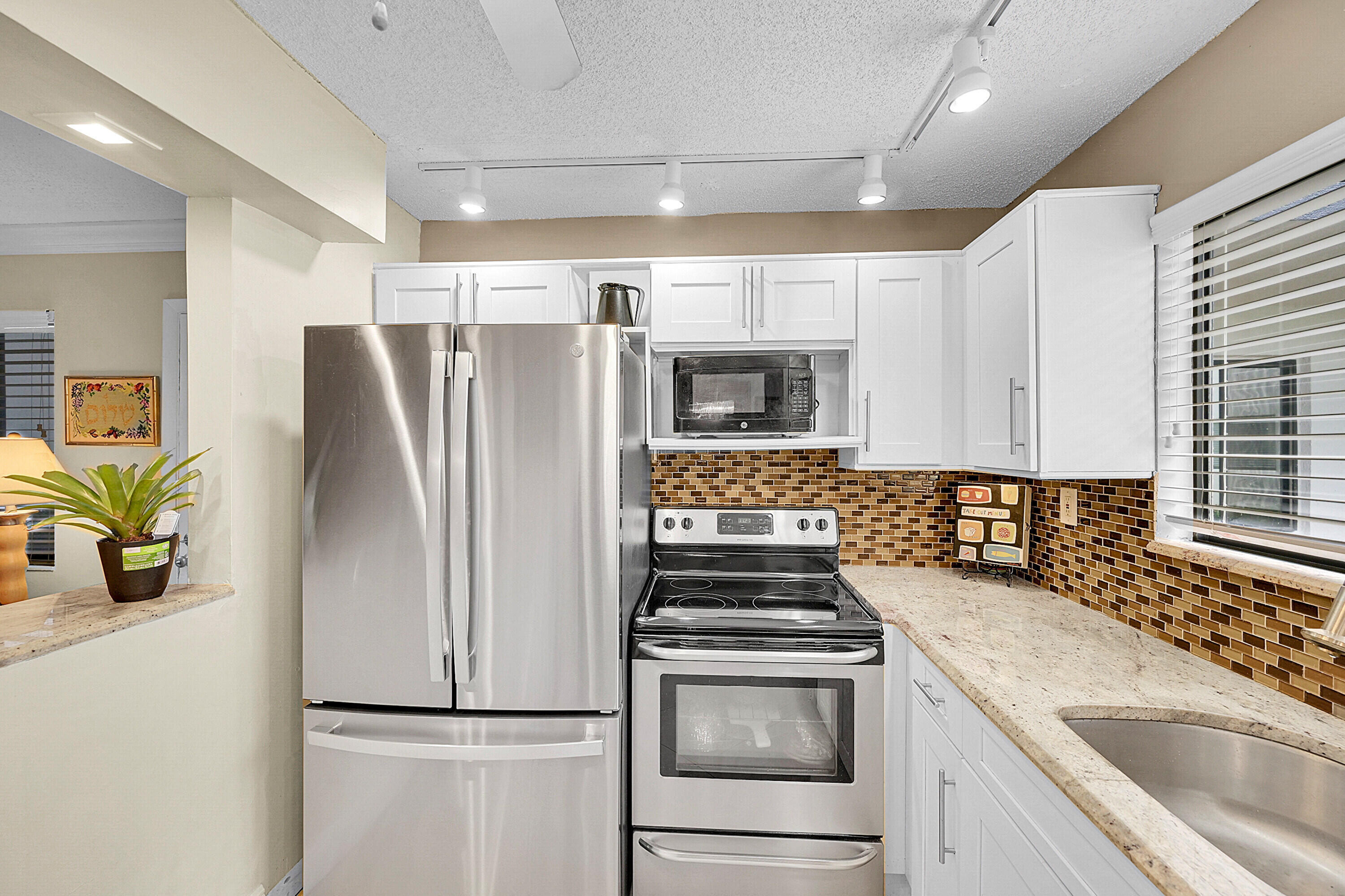 Lakes of Delray - Residential