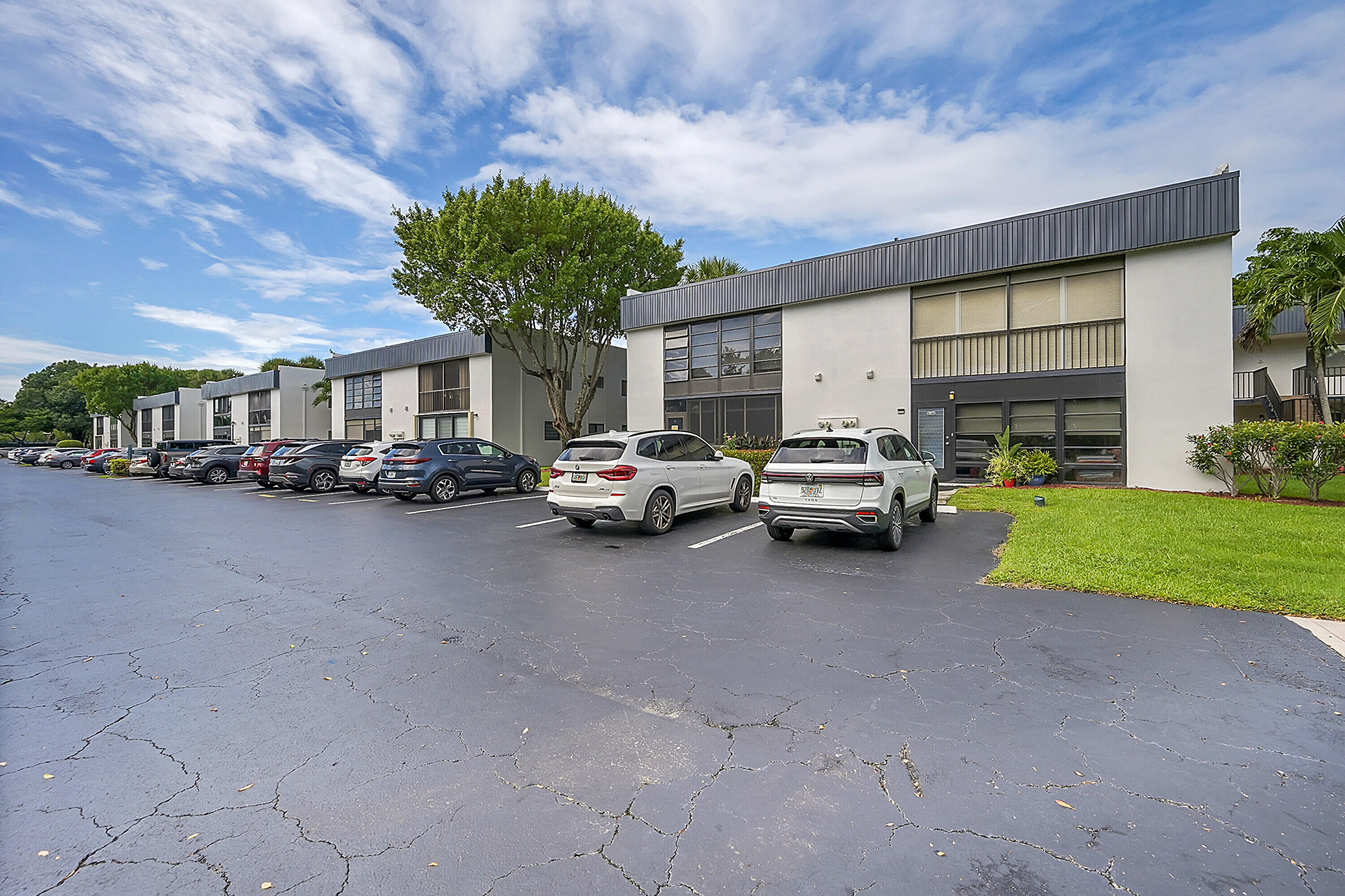 Lakes of Delray - Residential