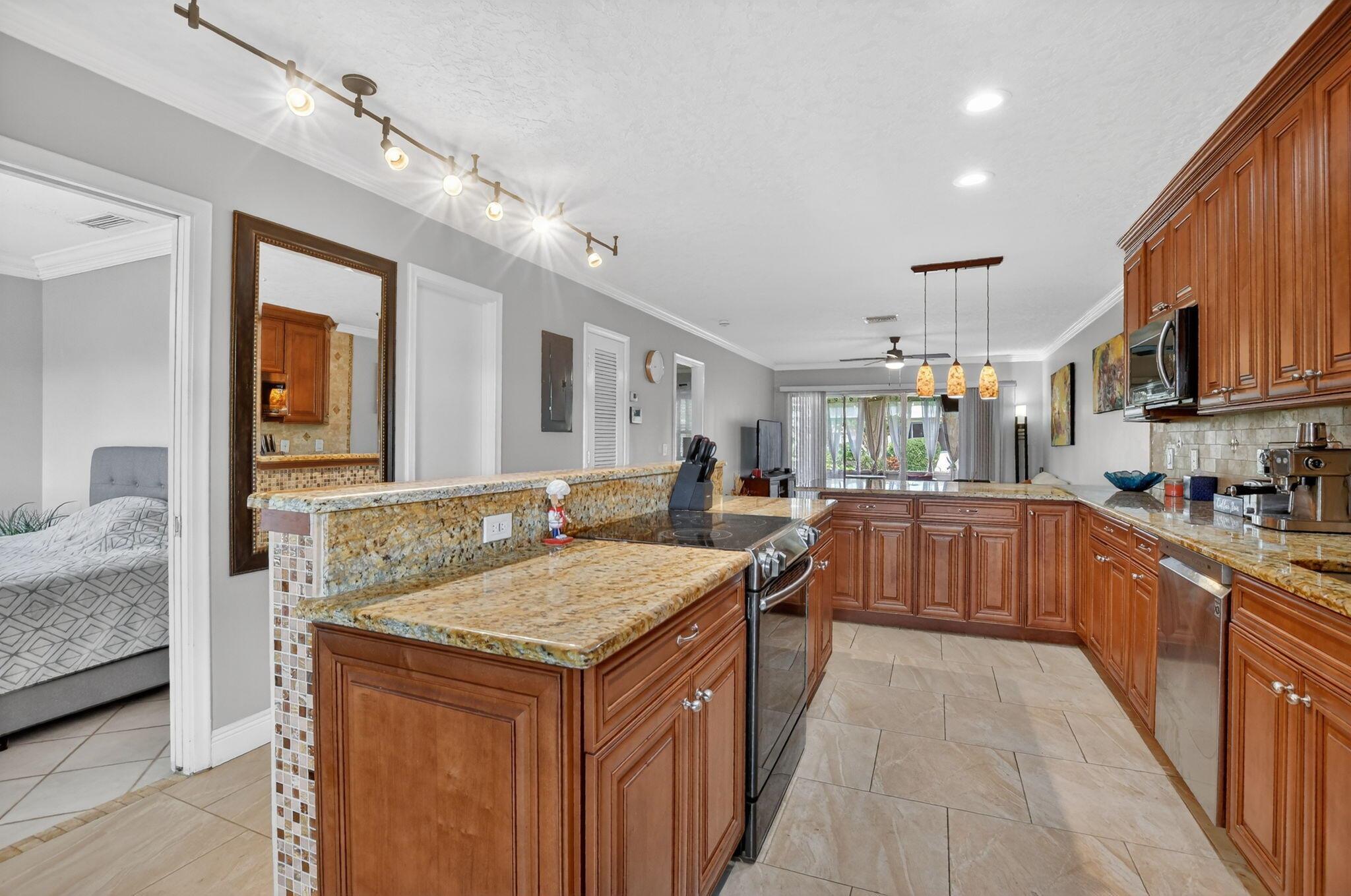 PINES OF DELRAY - Residential