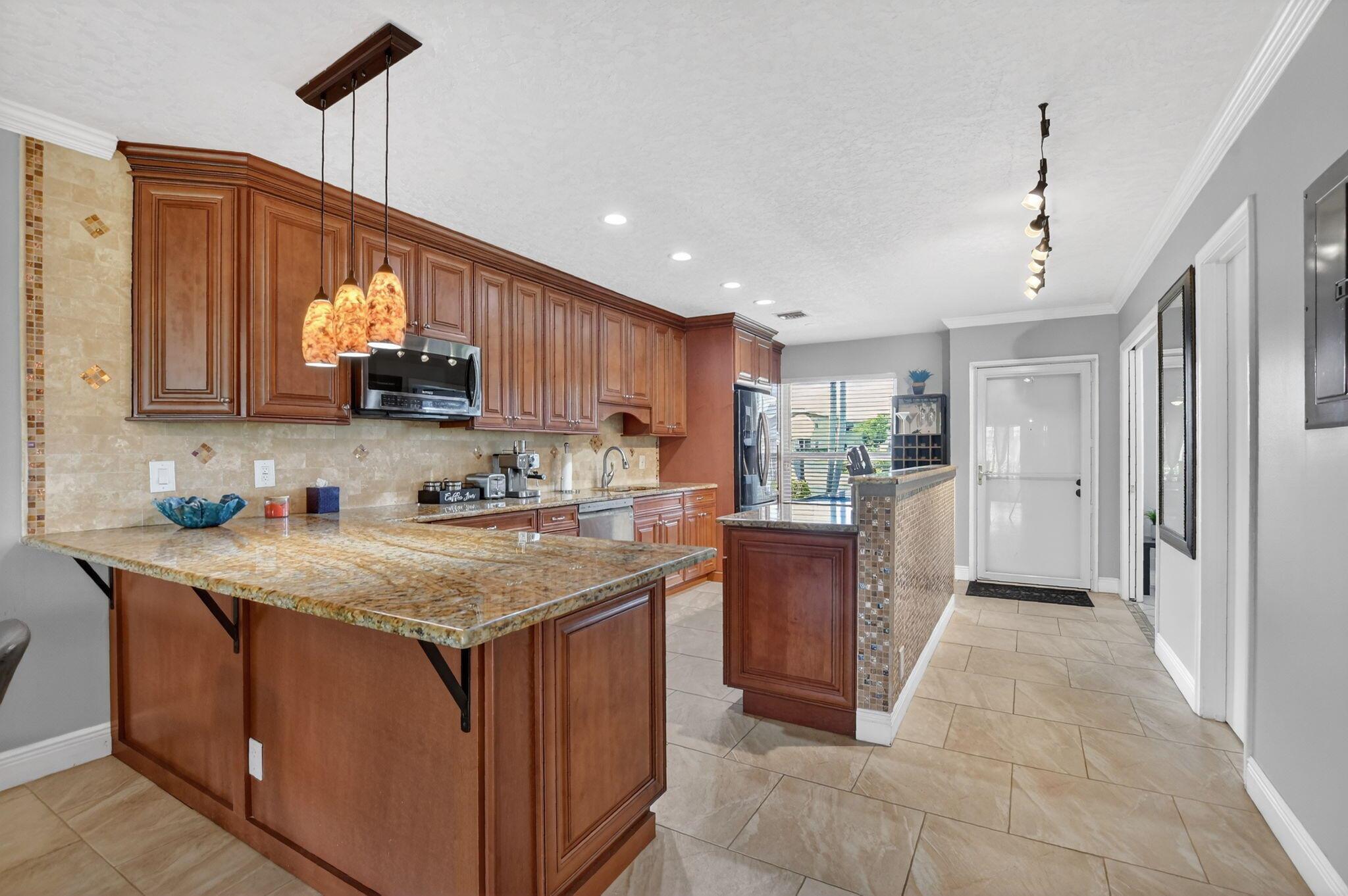 PINES OF DELRAY - Residential