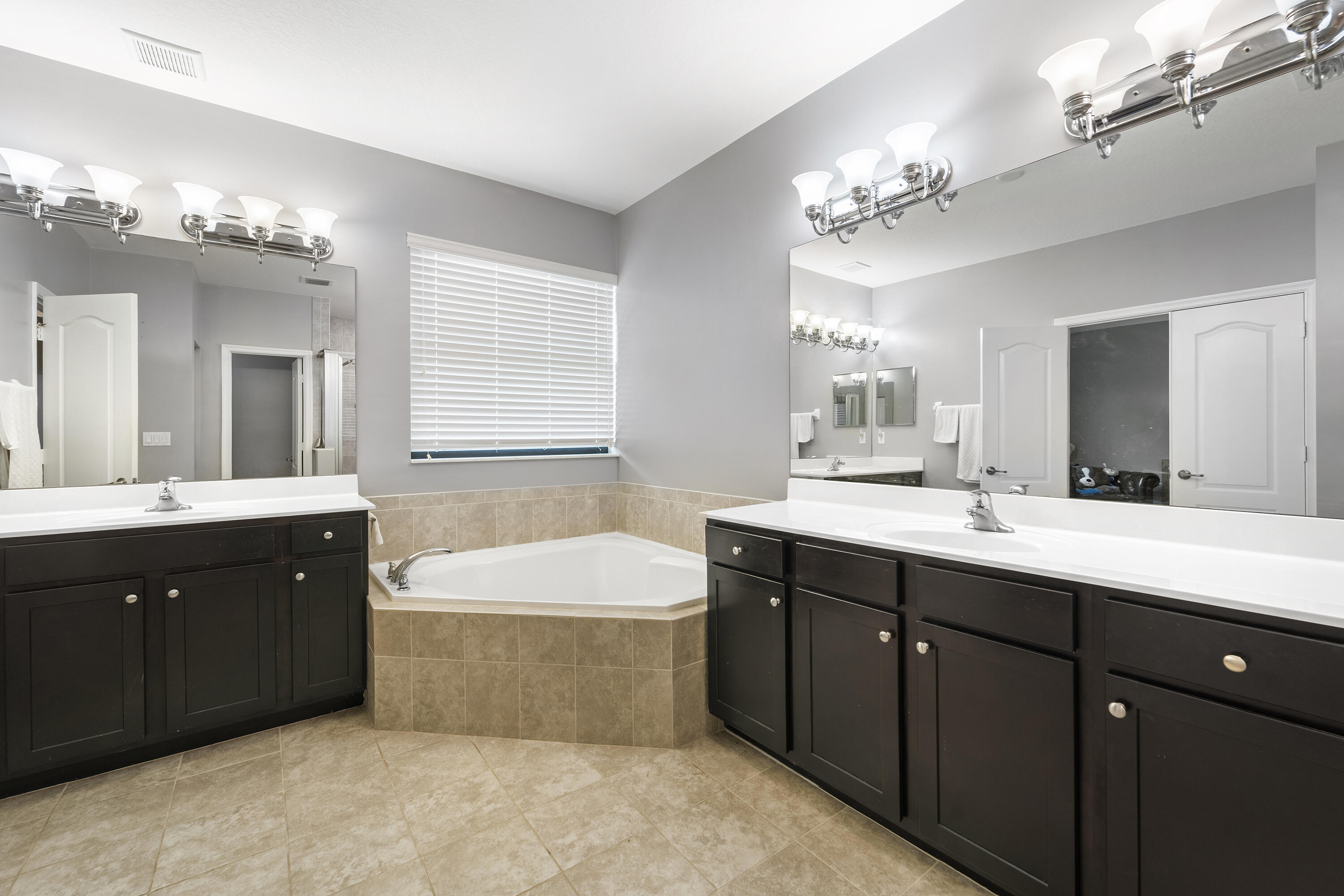 GULFSTREAM PRESERVE - Residential