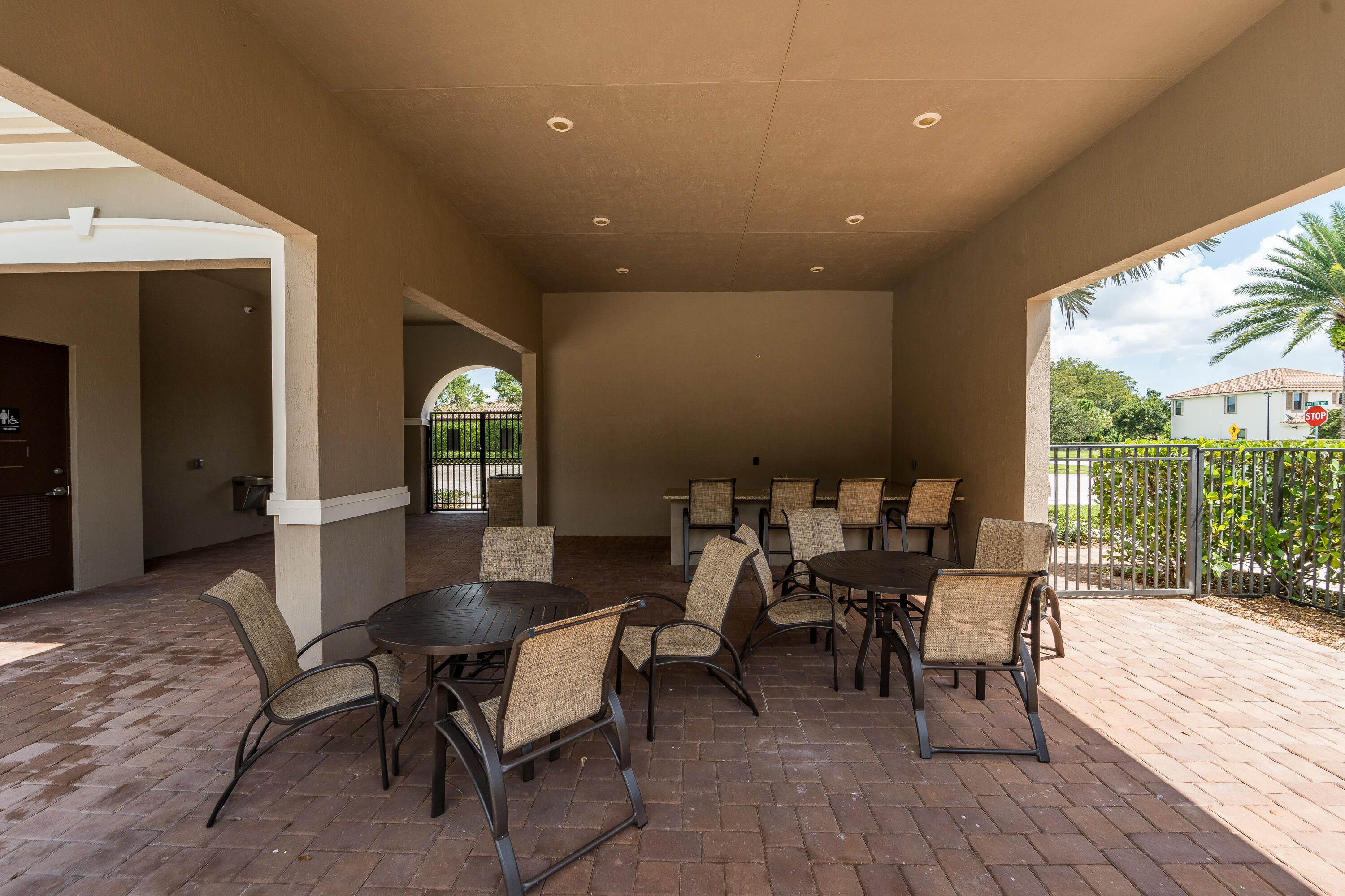 GULFSTREAM PRESERVE - Residential