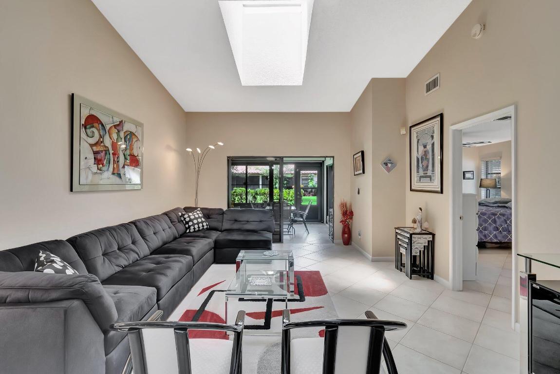 6375 Kings Gate Circle