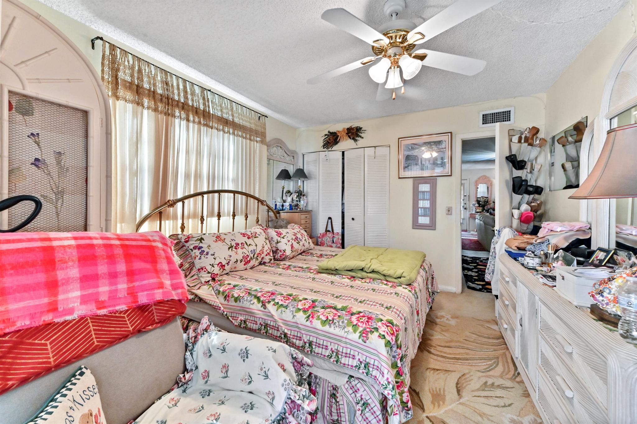 KINGS POINT NORMANDY COND - Residential