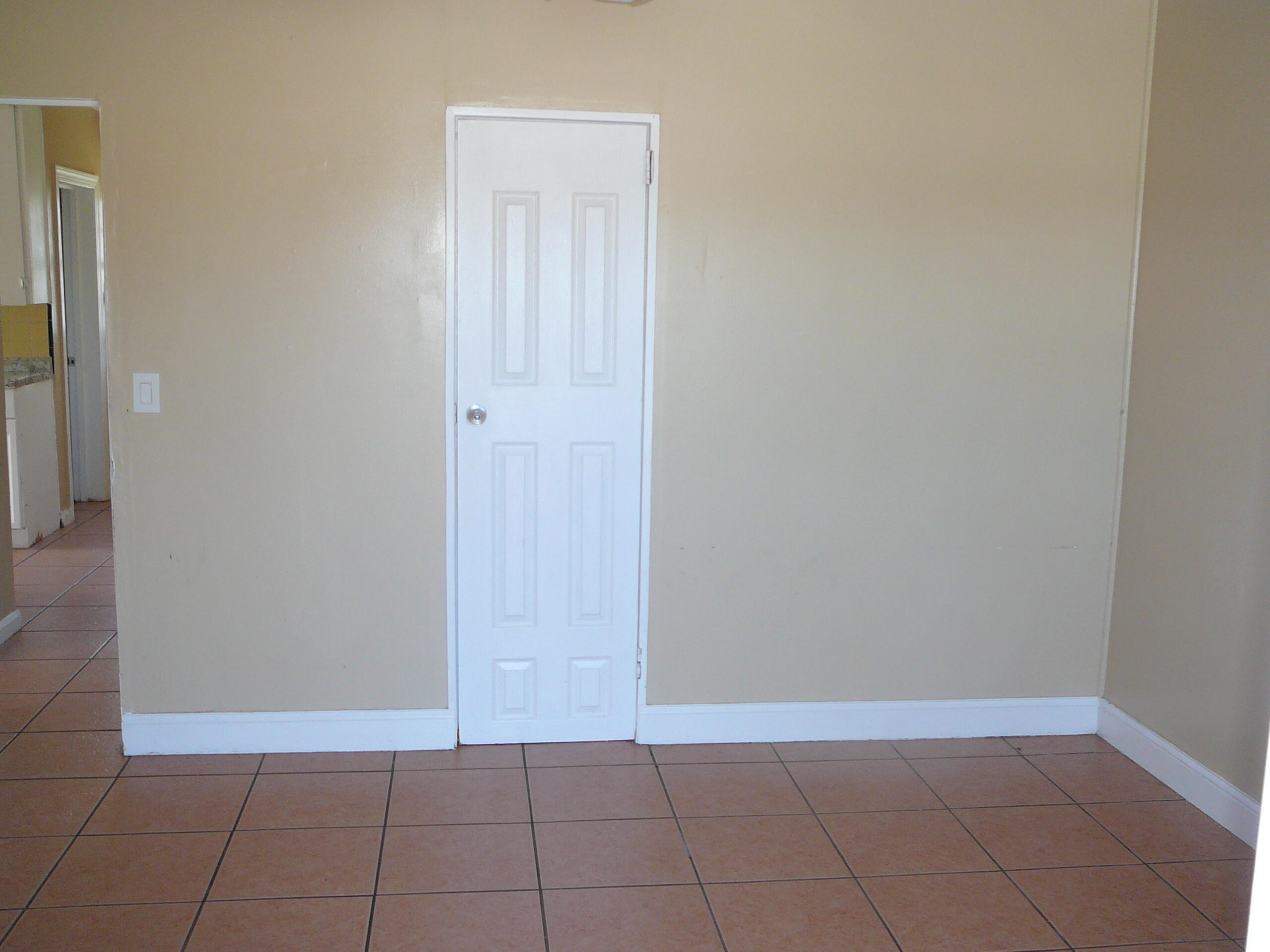 COBB'S PARK TERRACE - Residential Income