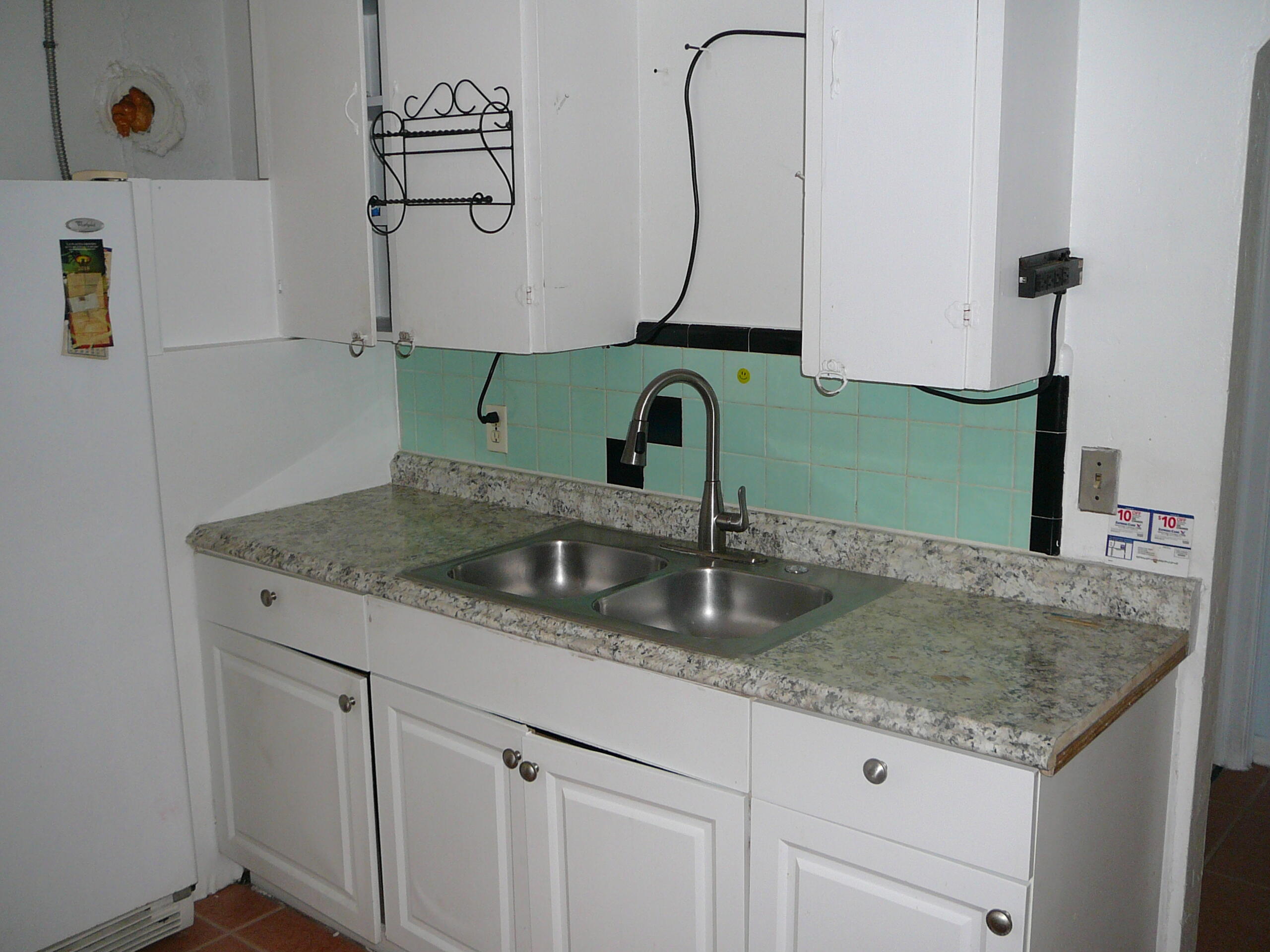 COBB'S PARK TERRACE - Residential Income