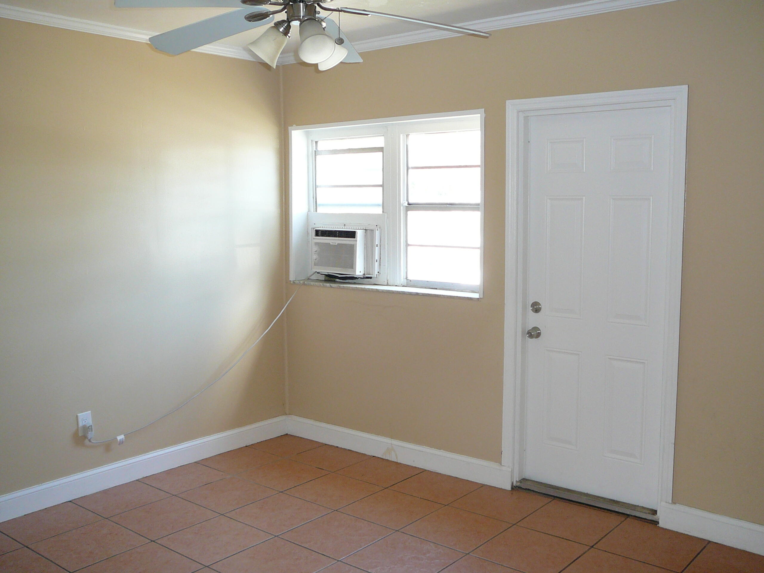 COBB'S PARK TERRACE - Residential Income