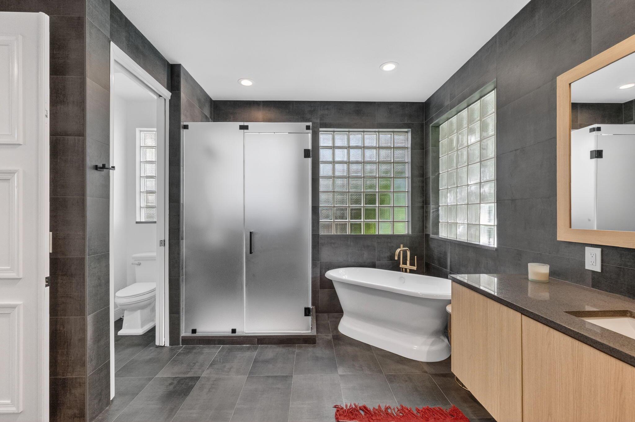 LOS RAYOS DE SOL PH 2 - Residential