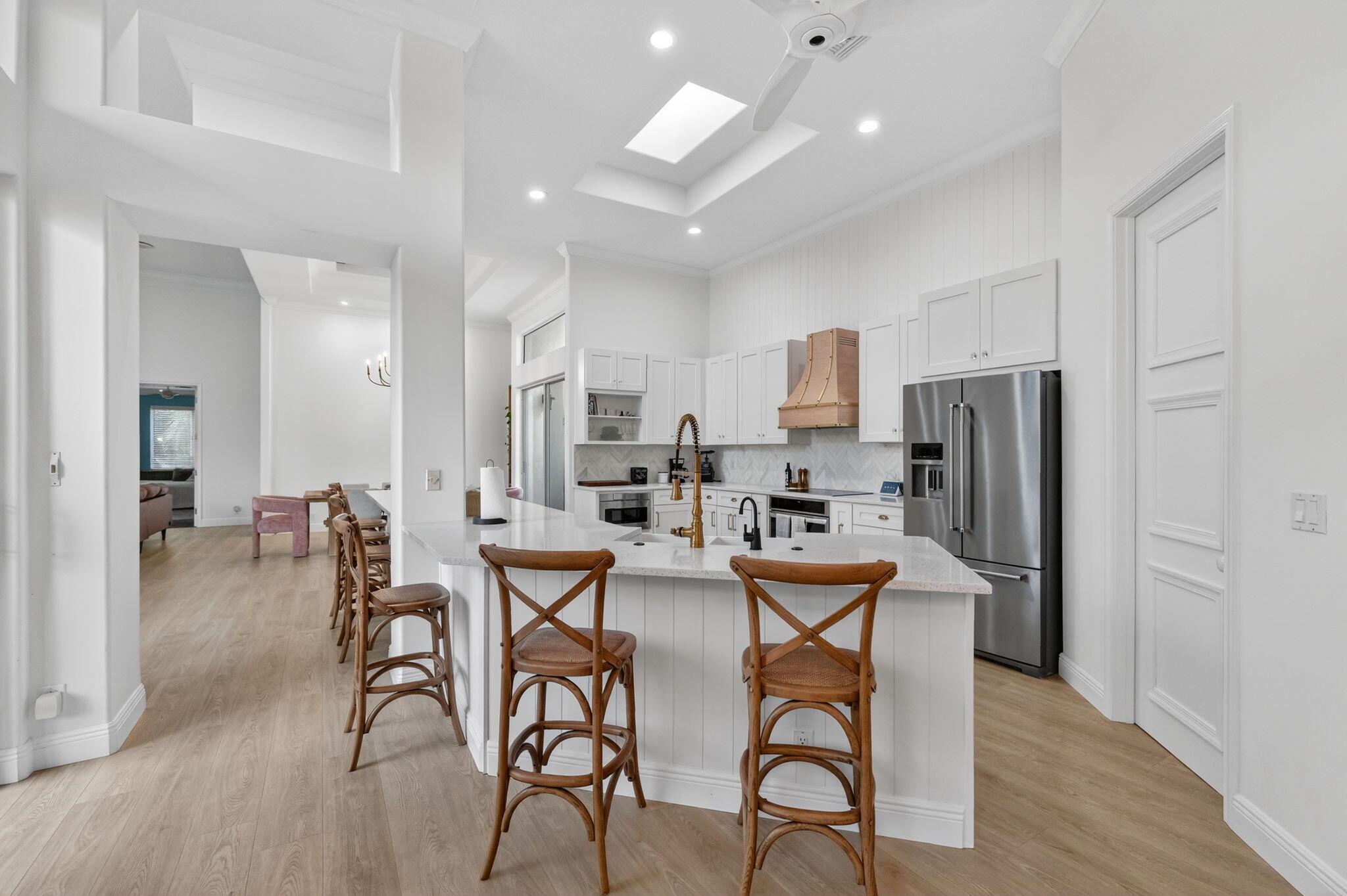 LOS RAYOS DE SOL PH 2 - Residential