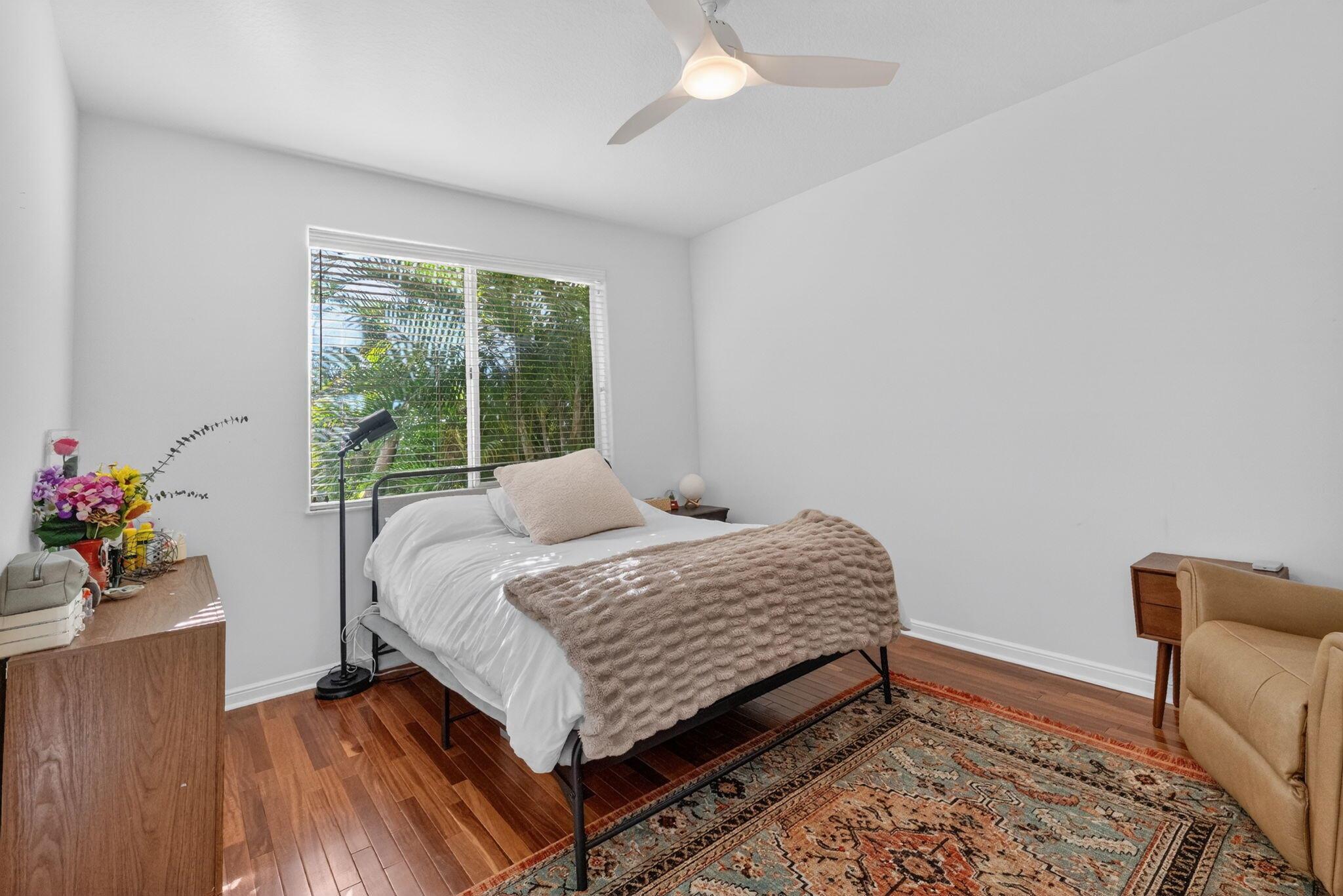 LOS RAYOS DE SOL PH 2 - Residential