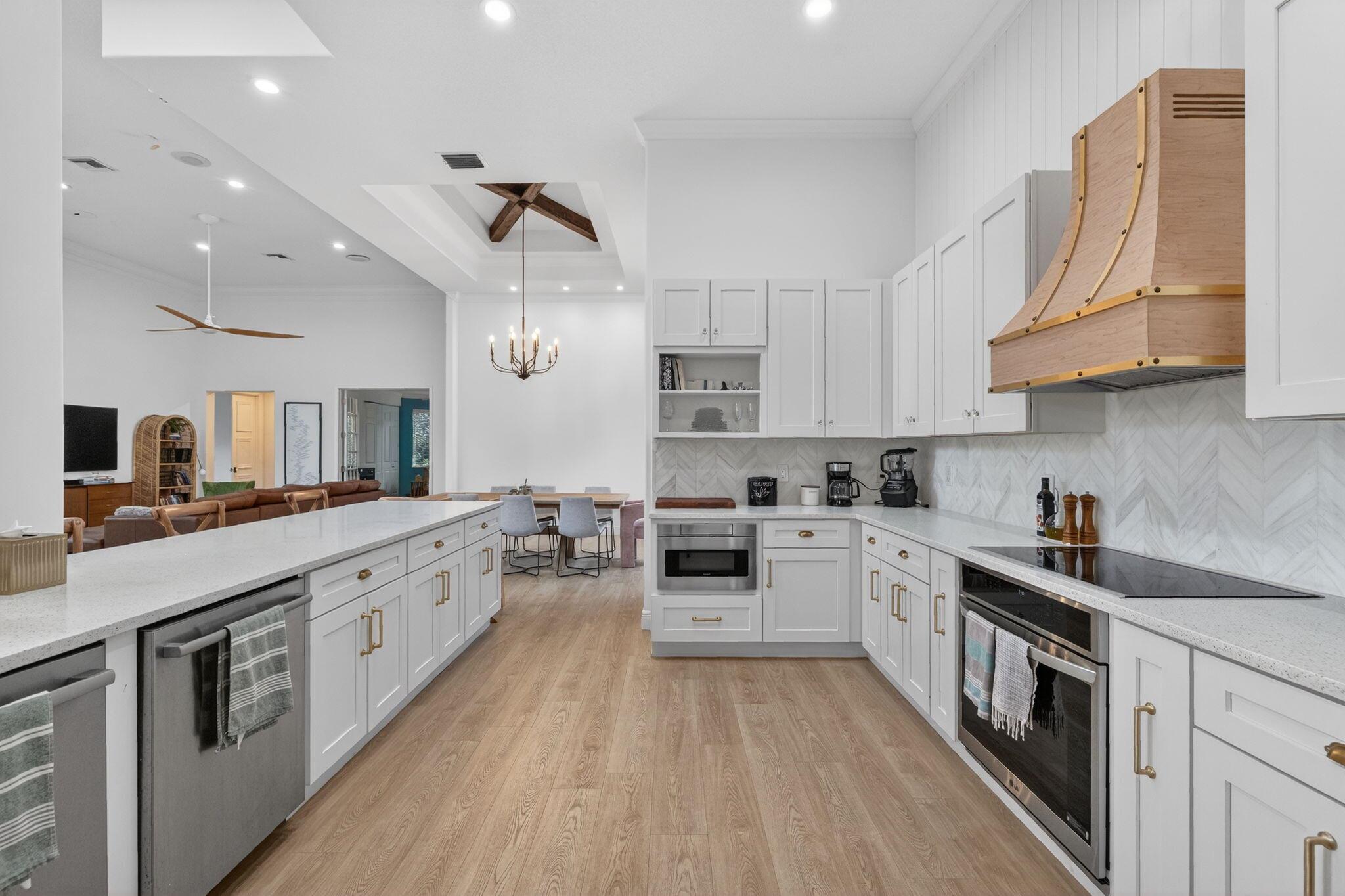 LOS RAYOS DE SOL PH 2 - Residential