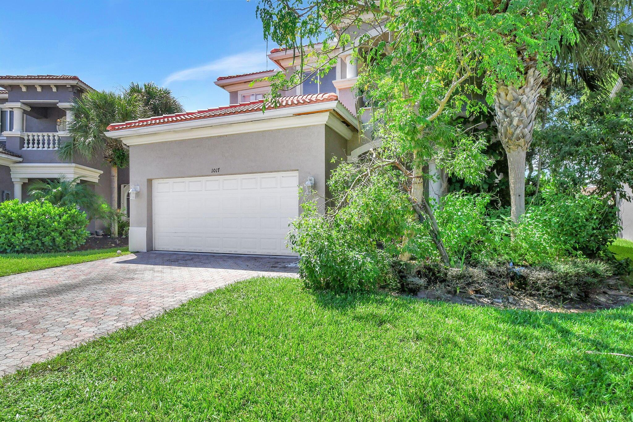 1017 Grove Park Circle