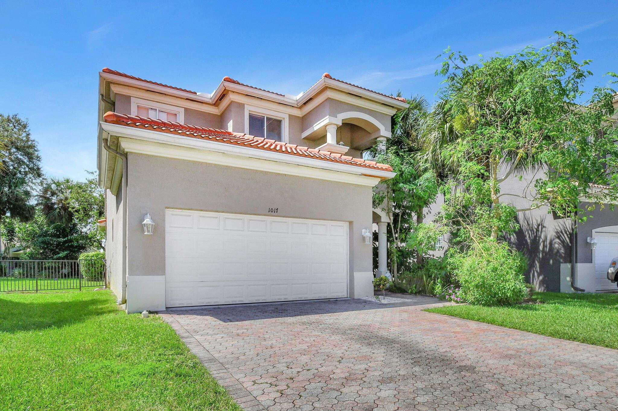 1017 Grove Park Circle