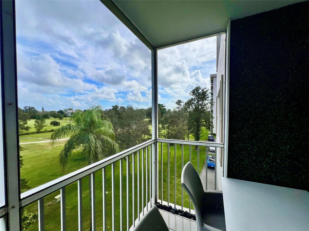 Palm Aire - Residential