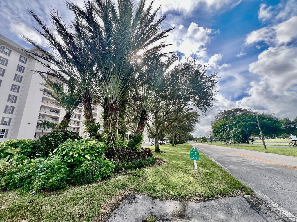 Palm Aire - Residential