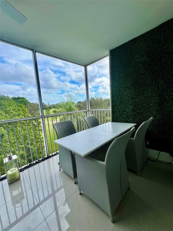 Palm Aire - Residential