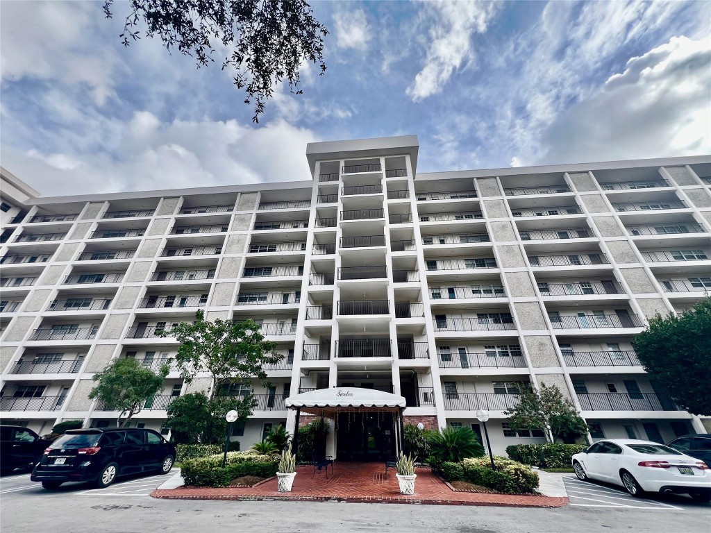 Palm Aire - Residential