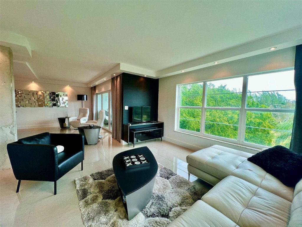 Palm Aire - Residential