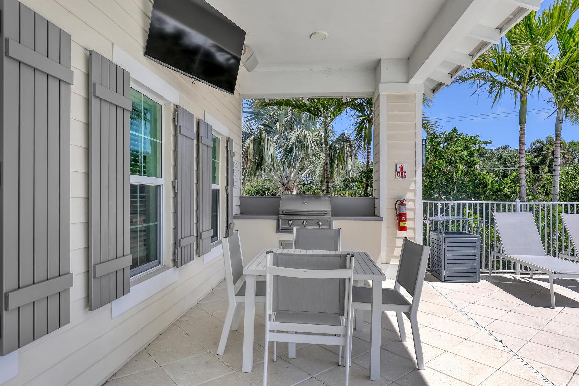 RESERVE AT TEQUESTA - Residential