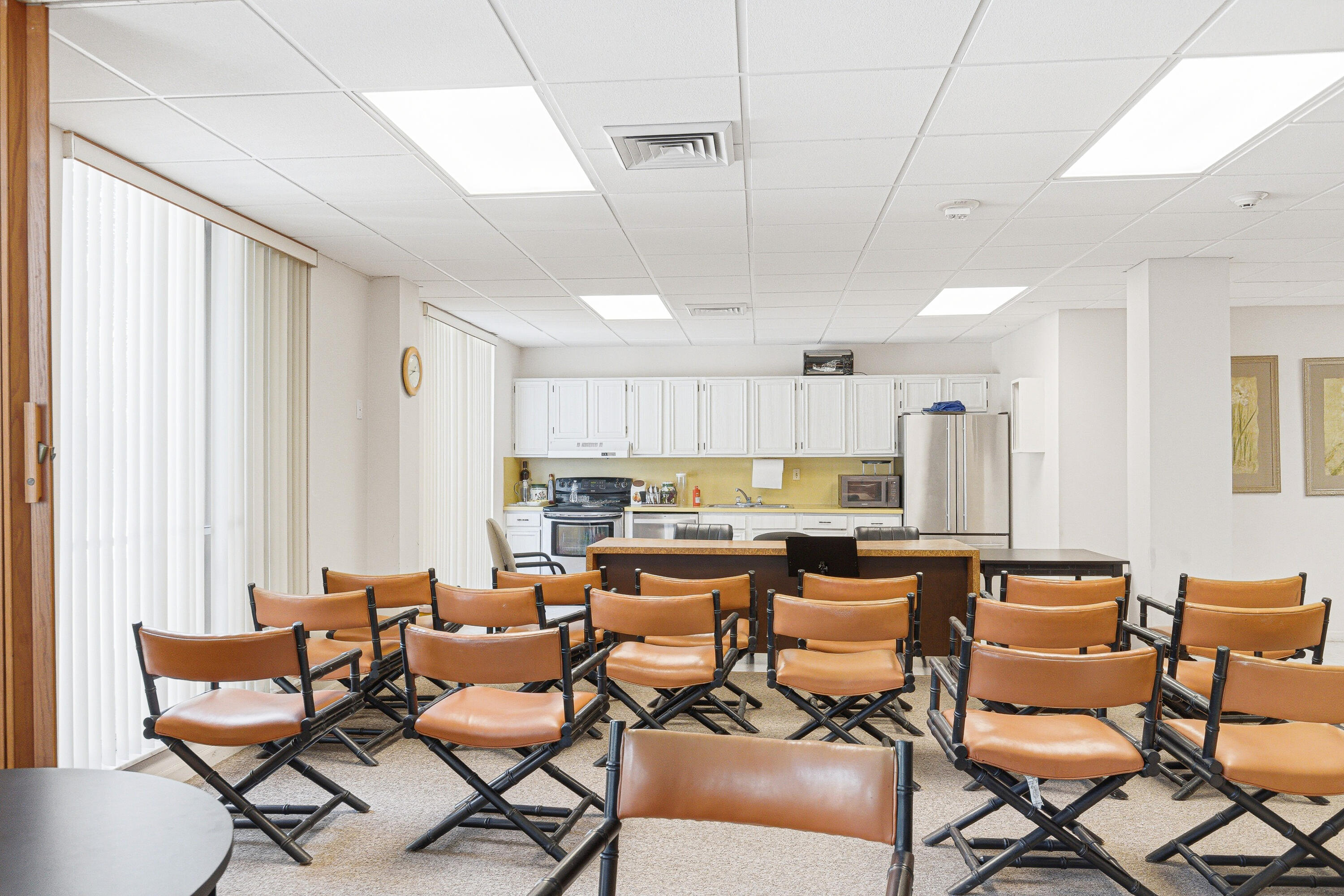 RUNAWAY BAY CONDO - Residential