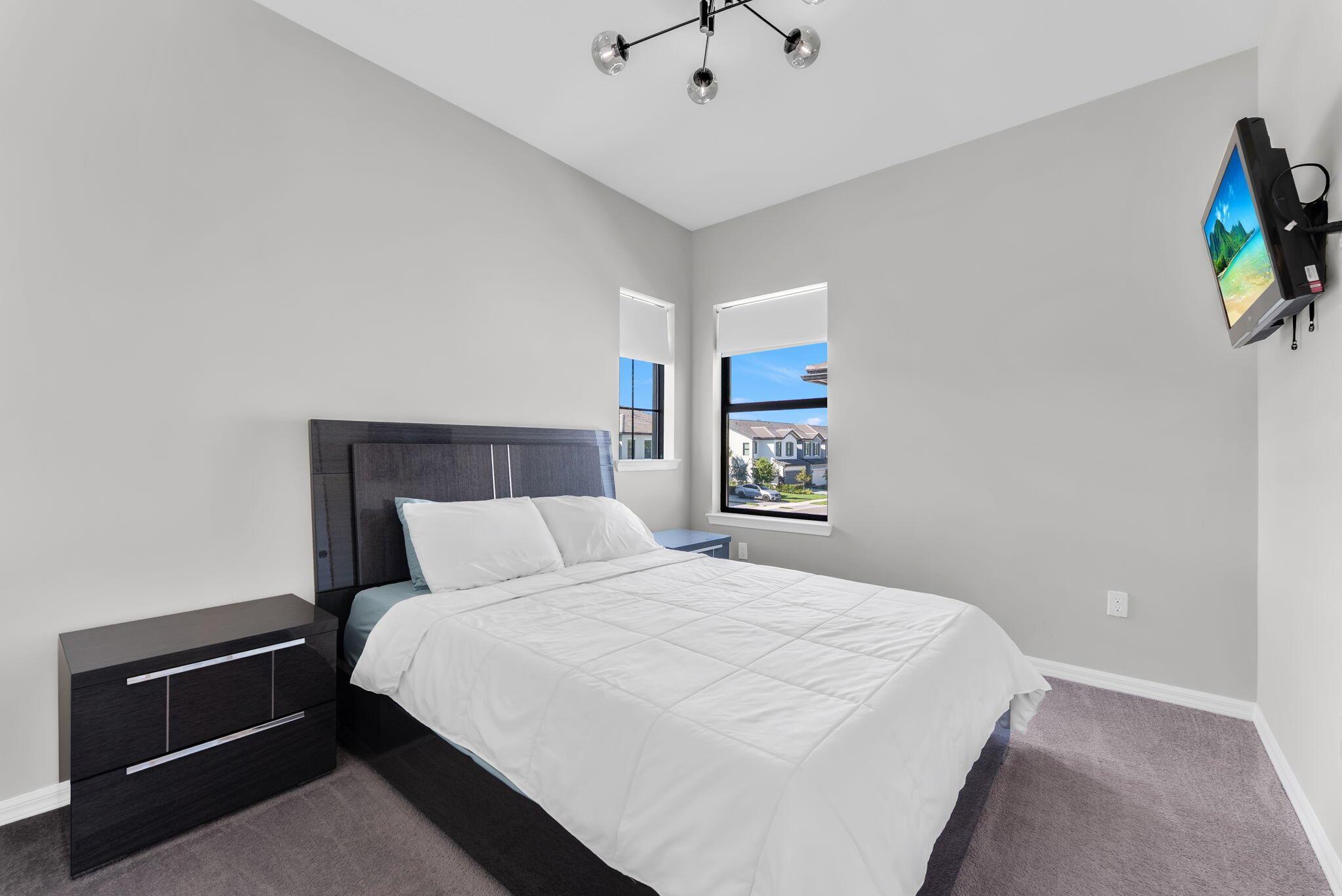 OAK TREE PROPERTY REDEVEL - Residential