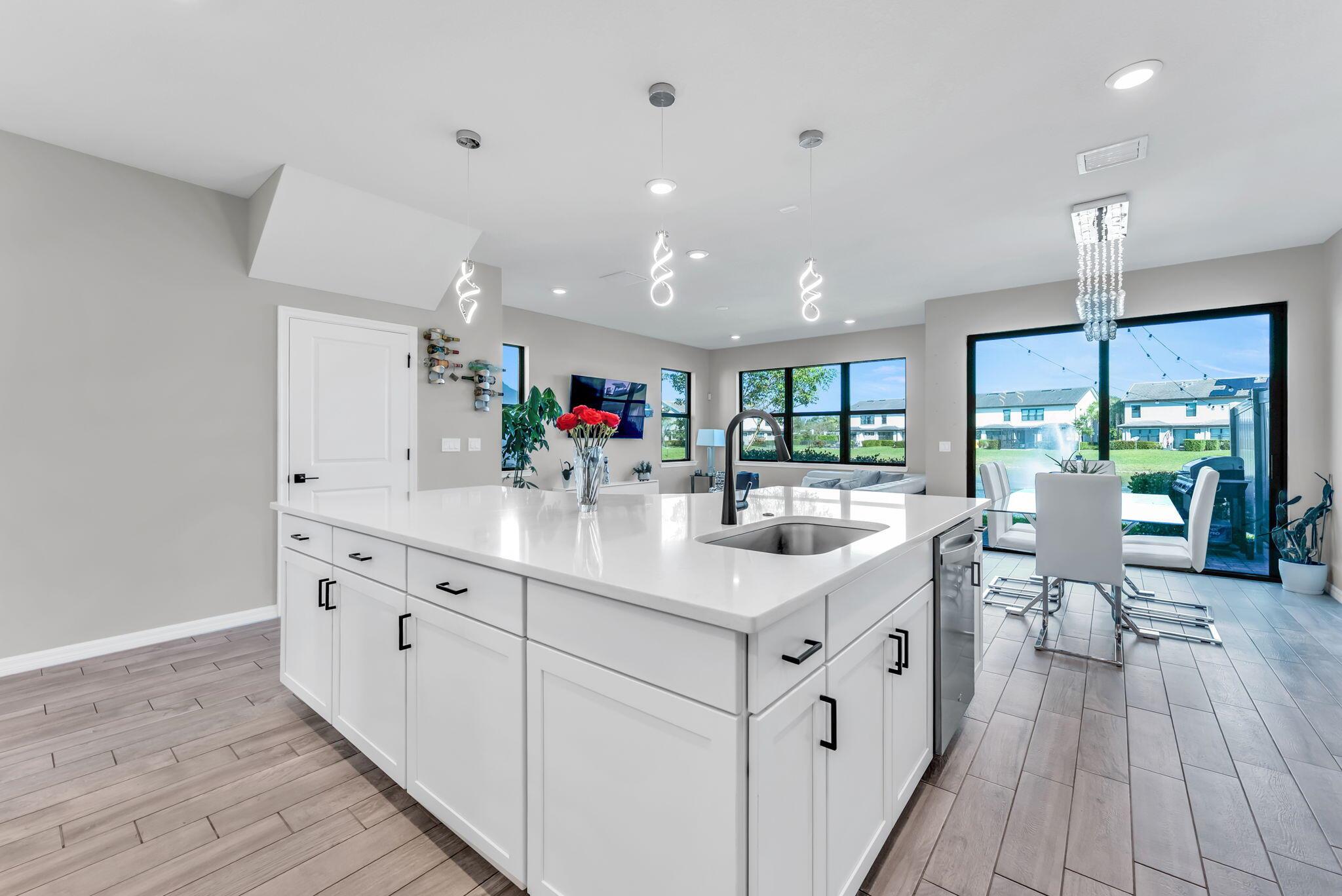 OAK TREE PROPERTY REDEVEL - Residential