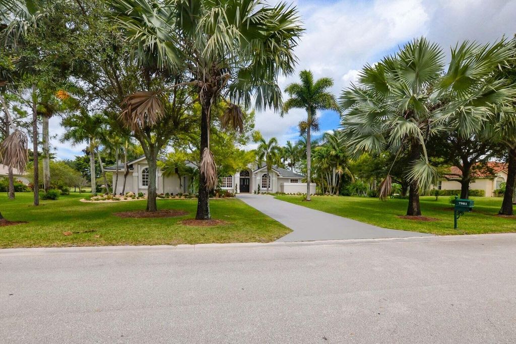 Photo of 7981 Woodsmuir Drive, West Palm Beach, FL 33412 (MLS # R11031711)