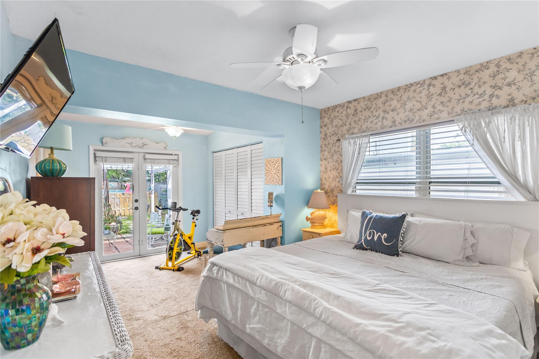 Lauderdale 2-9 D - Residential