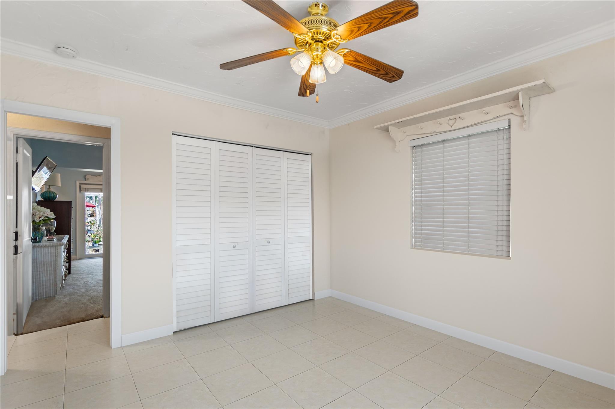 Lauderdale 2-9 D - Residential