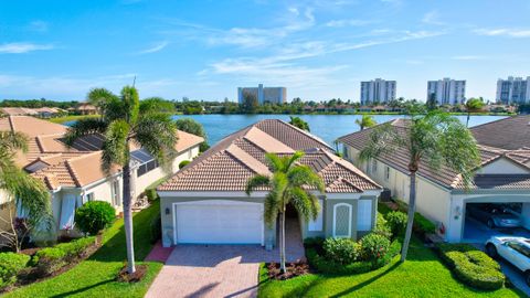 A home in Hutchinson Island