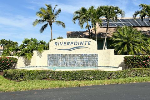 A home in Hutchinson Island