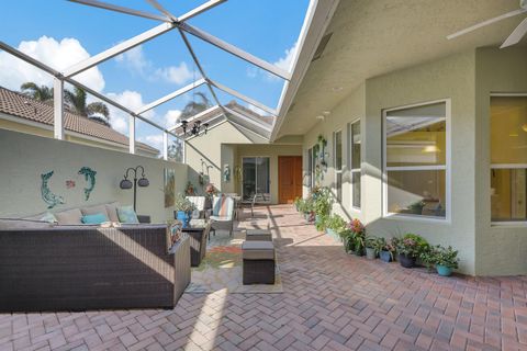 A home in Hutchinson Island