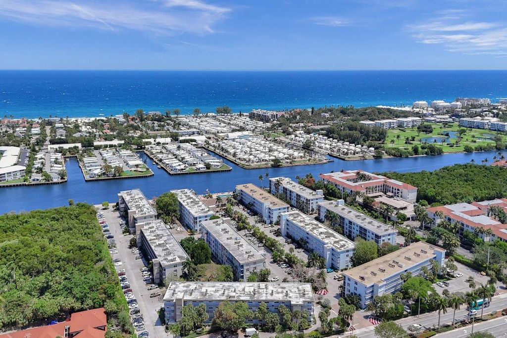 Photo of 2000 S Federal Highway #307, Boynton Beach, FL 33435 (MLS # R11131951)