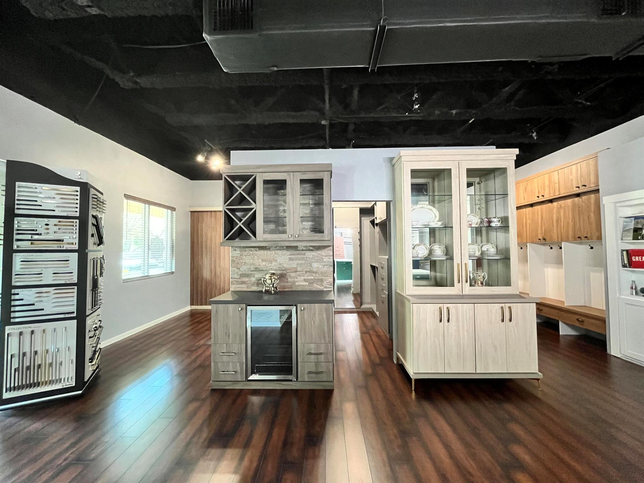 601 N Congress Avenue 104