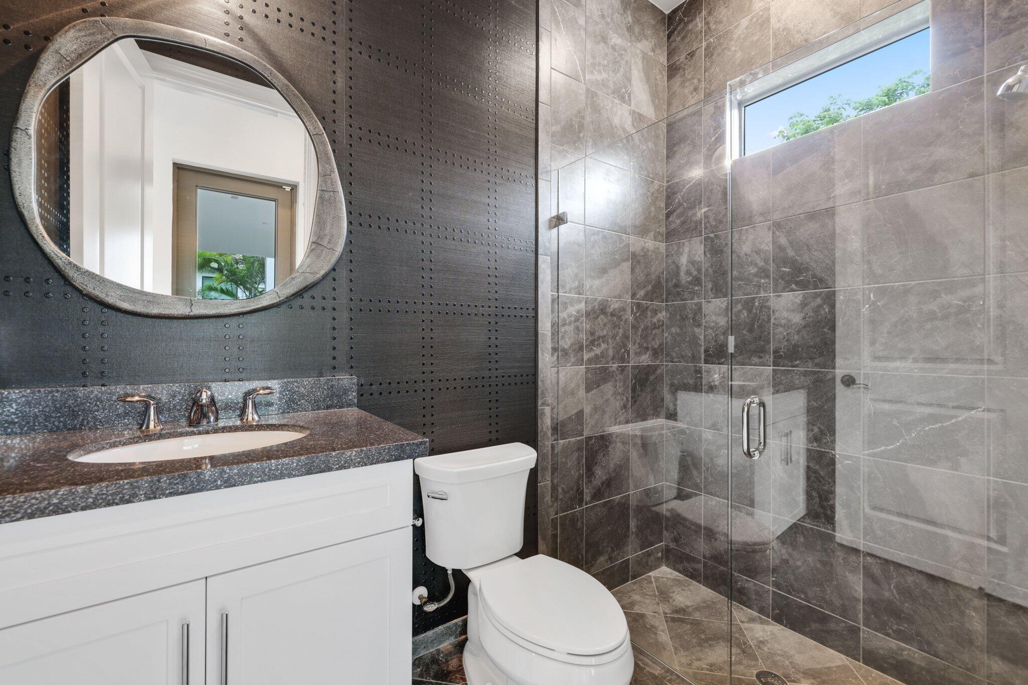 ROYAL PALM POLO - Residential