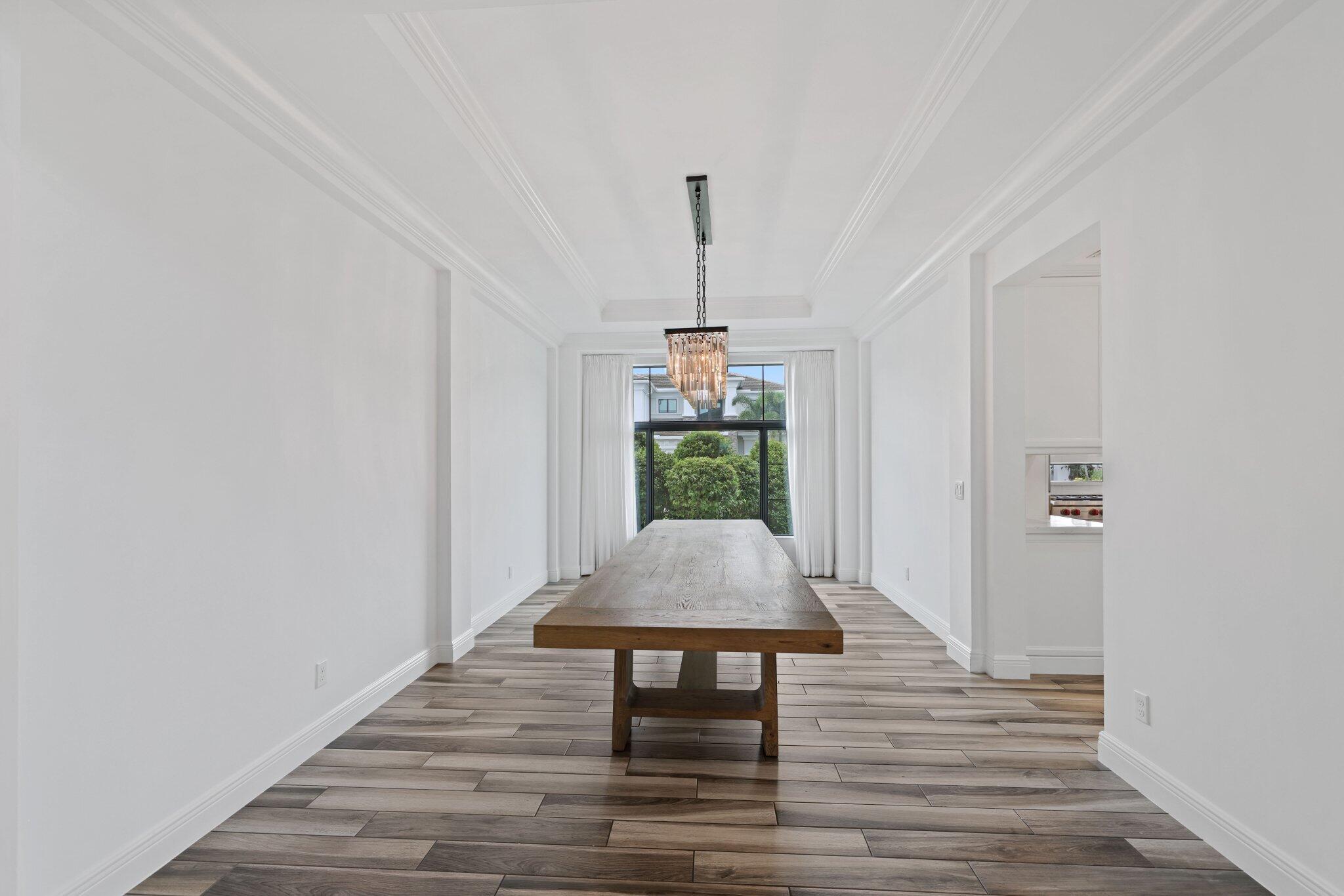 ROYAL PALM POLO - Residential