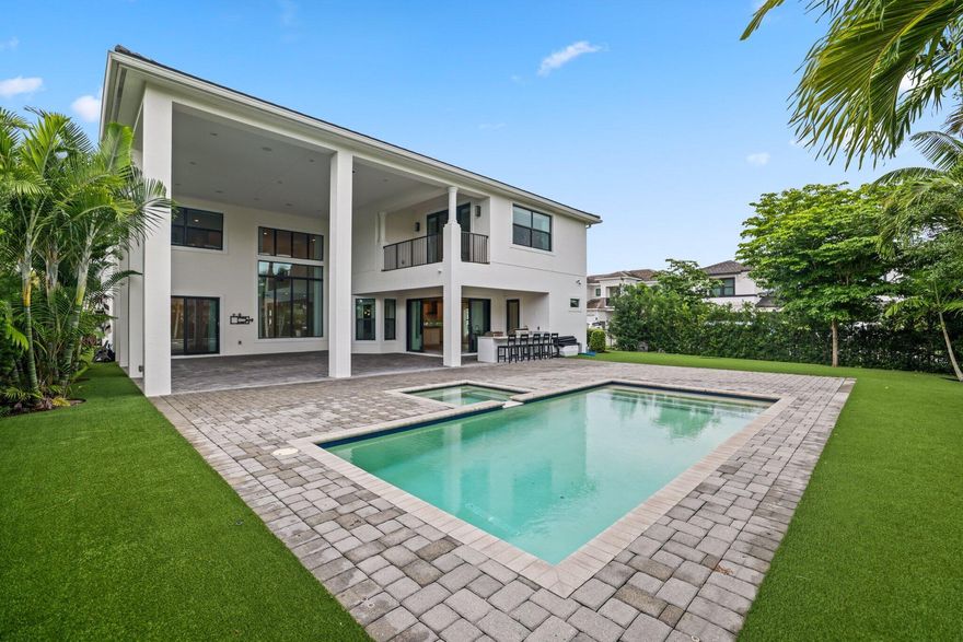 Welcome to this stunning Royal Palm Polo home built by the Toll Brothers. This Ternbridge model was impeccably finished in 2018. Boasting 5 bedrooms & 5 bathrooms, an office & loft. This home is thoughtfully designed to cater to both family living & entertaining guests. This home offers a delightful setting for casual dining in the inviting breakfast area, as well as a sophisticated space for formal dining. The living room's grand wet bar creates an inviting ambiance & the chef's kitchen is a dream. Featuring top-of-the-line Wolf appliances, double ovens & a Sub-Zero refrigerator. Step outside to discover a private oasis, complete with a XL covered patio with outdoor kitchen, heated saltwater swimming pool, a generous patio, a covered lanai & ample green space.