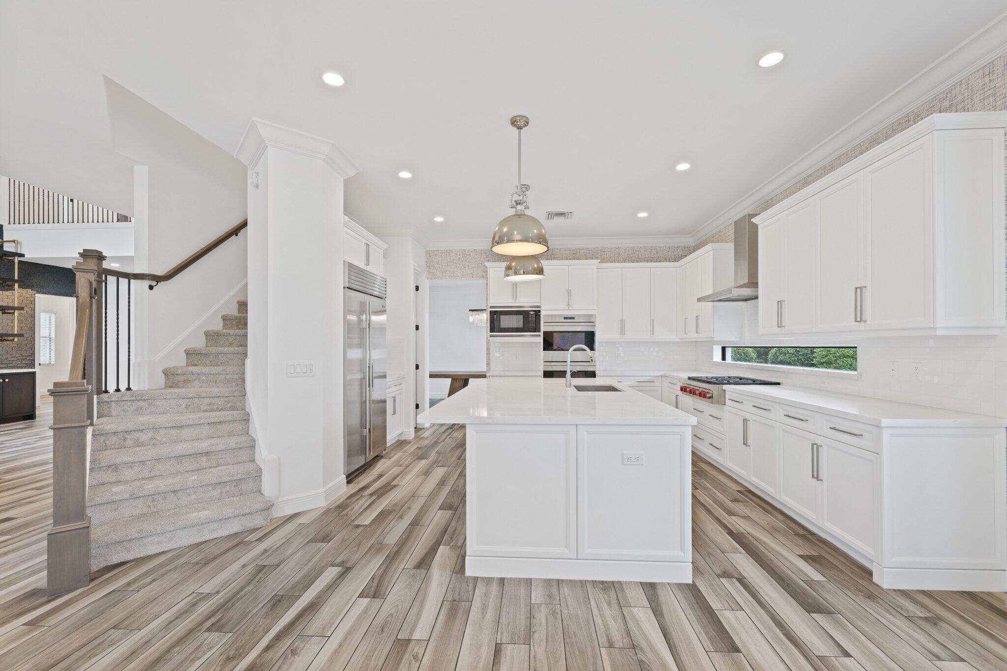 ROYAL PALM POLO - Residential