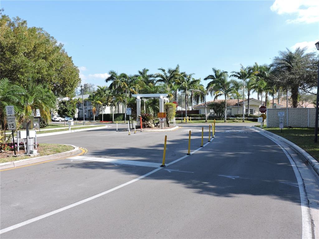 OAKBRIDGE - Residential