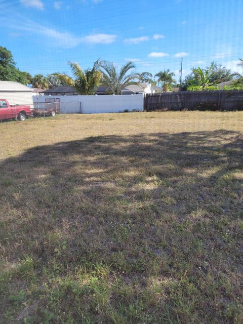 A home in Port St Lucie