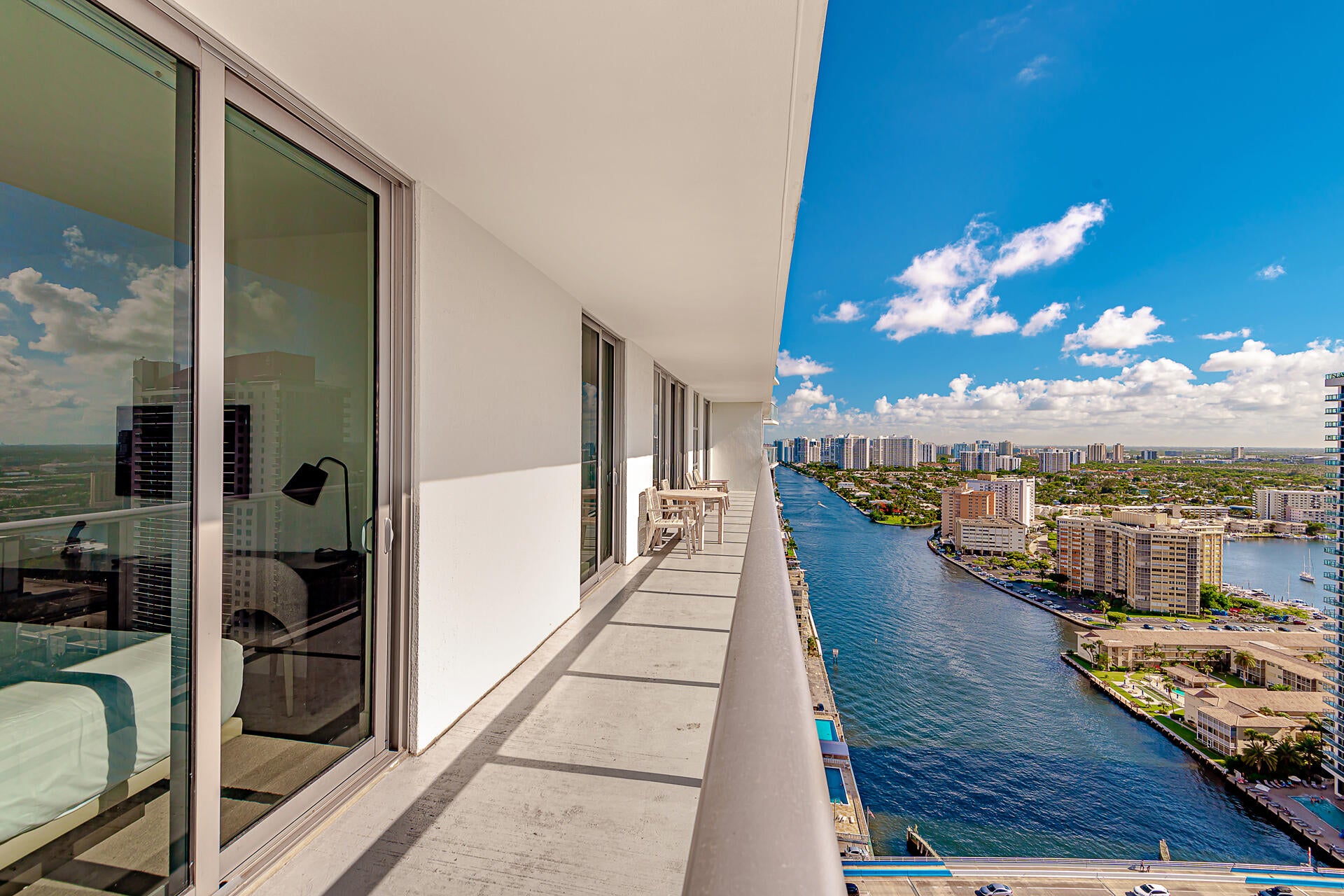 4010 S Ocean Drive R2404